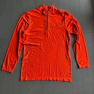 Quarter zip pullover